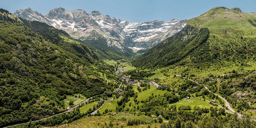 Photo of Gavarnie (65) by Benh Lieu Song
