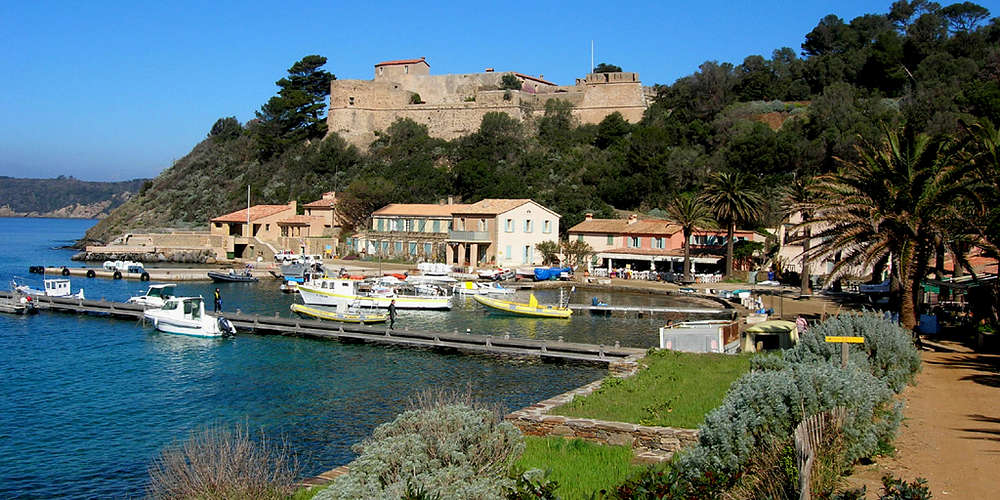 Photo of Île de Port-Cros (83) by Hyerestourisme